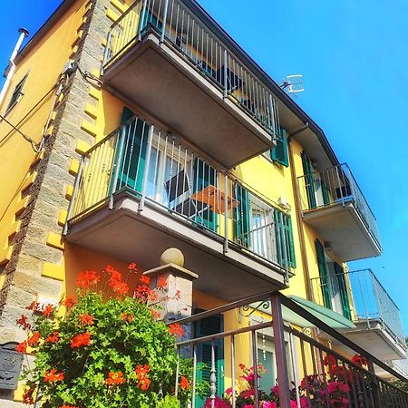 Pietra Di Mare Hotell Biassa Exteriör bild