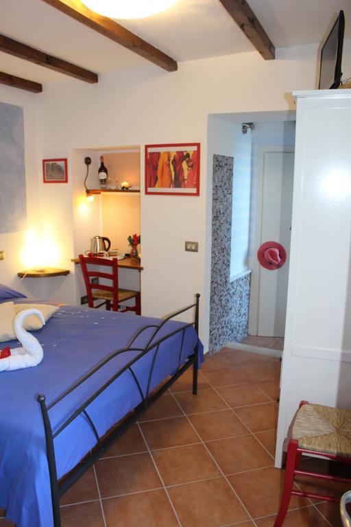Pietra Di Mare Hotell Biassa Exteriör bild
