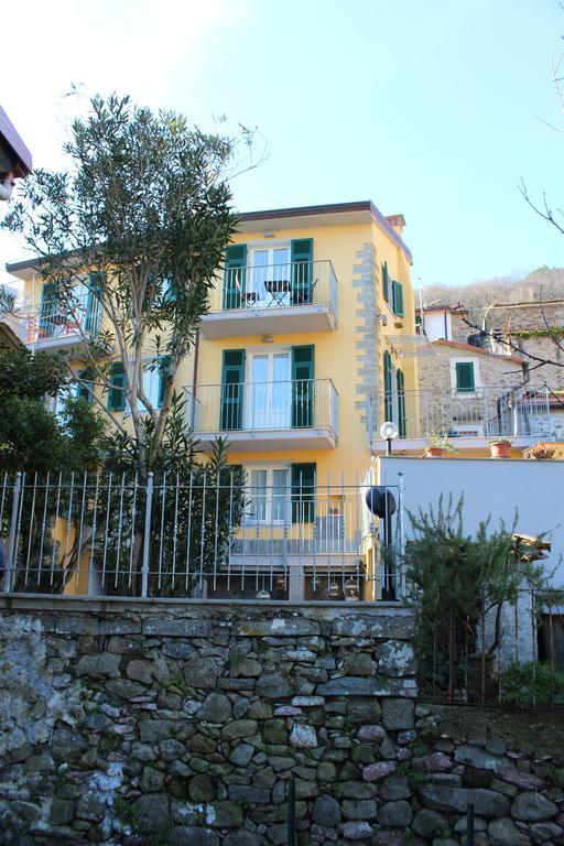 Pietra Di Mare Hotell Biassa Exteriör bild