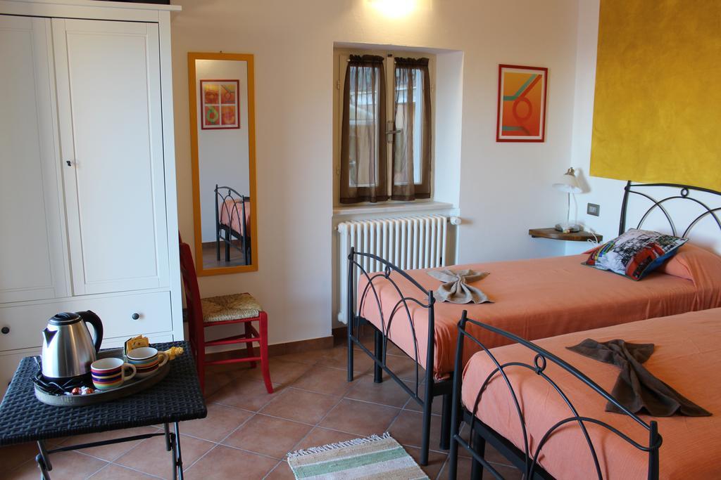 Pietra Di Mare Hotell Biassa Exteriör bild