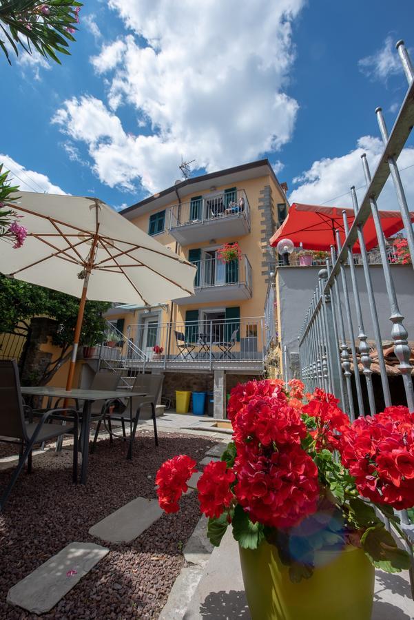 Pietra Di Mare Hotell Biassa Exteriör bild