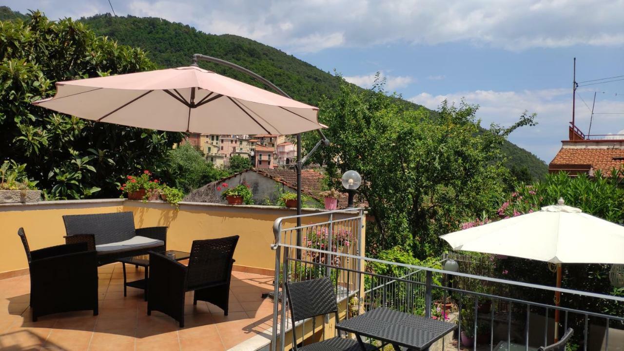 Pietra Di Mare Hotell Biassa Exteriör bild